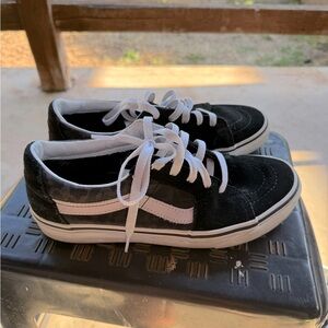 Women’s black cheetah print and pink Vans Old Skool Size 7.5 hardly worn